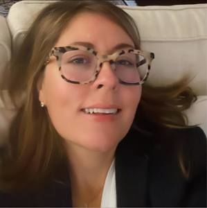 Meet your Posher, Erin